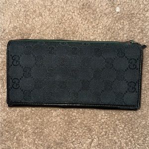 Authentic Gucci leather wallet
